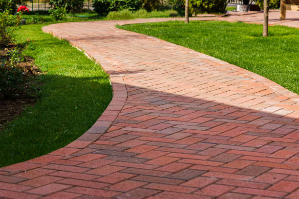 Best Driveway Paving Contractor  in Centreville, MI